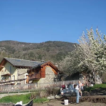 Couette-café Affittacamere Grand Saint Bernard Gignod