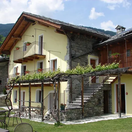 Affittacamere Grand Saint Bernard Couette-café Gignod