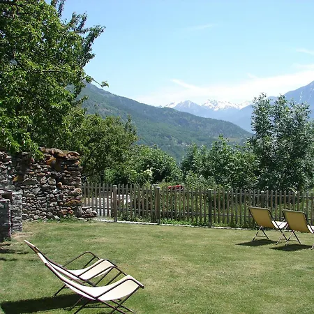 Couette-café Affittacamere Grand Saint Bernard *