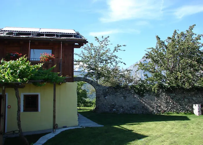 Grand Saint Bernard Bed & Breakfast Gignod