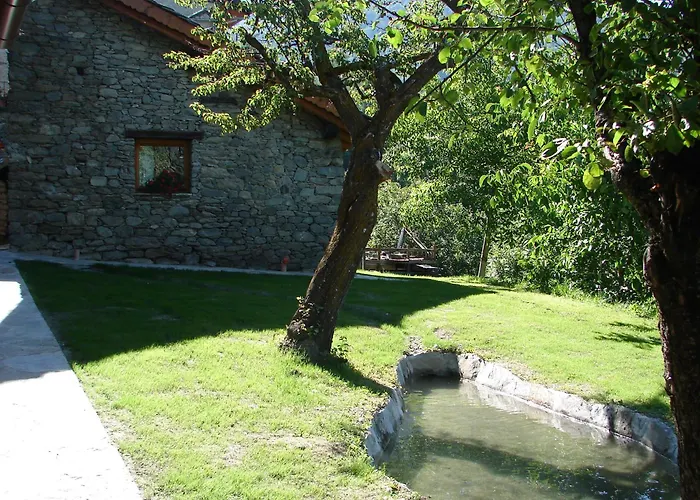 Grand Saint Bernard Bed & Breakfast Gignod