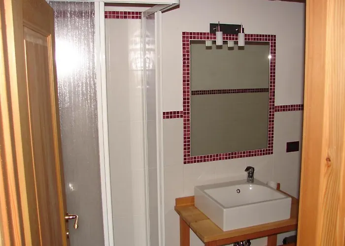 Grand Saint Bernard Alojamento de Acomodação e Pequeno-almoço 3*